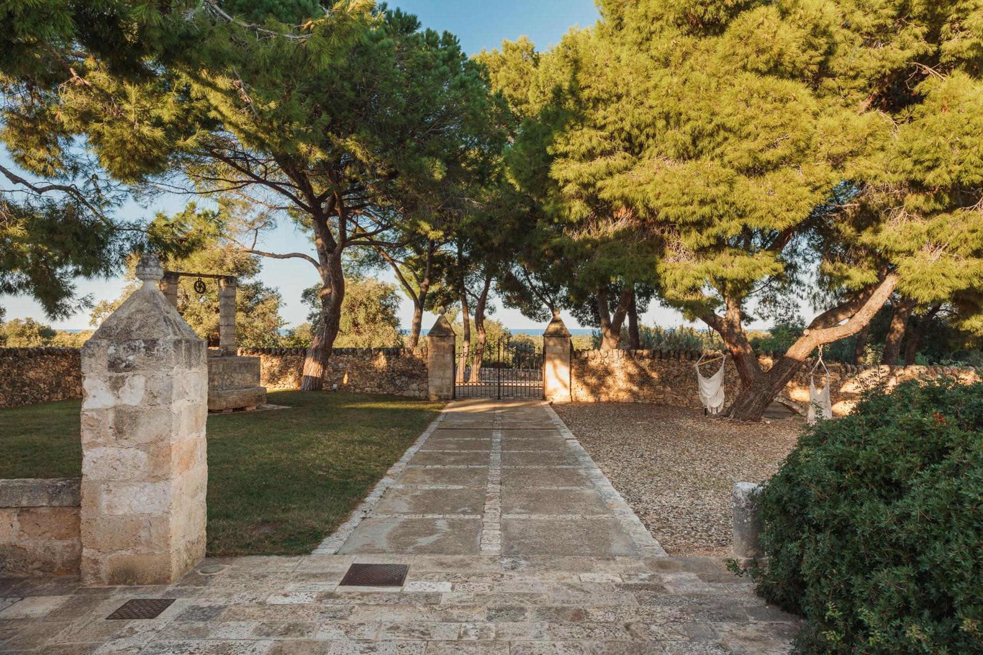 Masseria Brigantino Torre Canne Exterior photo